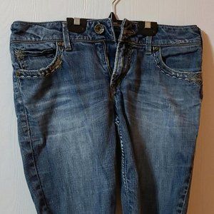 Silver Jeans Julia Short Cut Offs, Size W30/L54